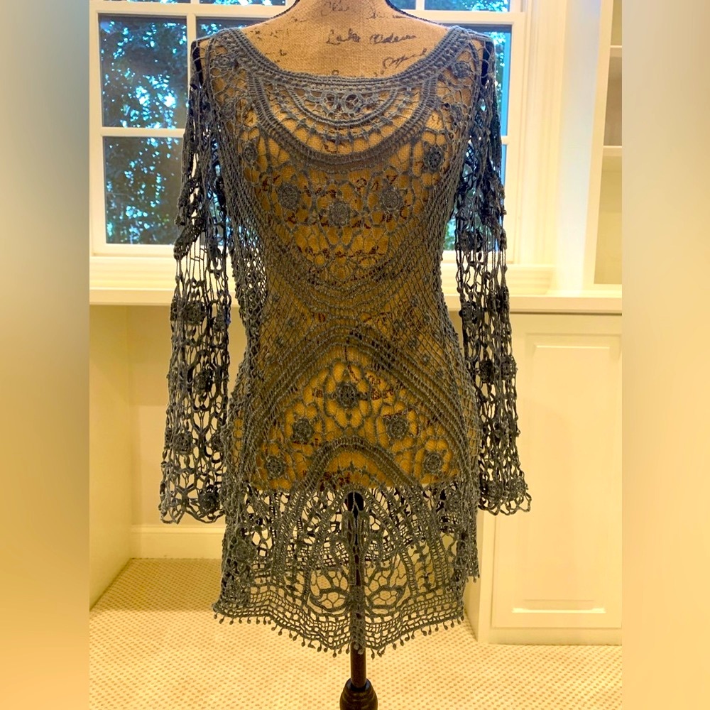 Fun Knit Top Size M/L